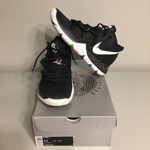 Kyrie 5 nike basketball shoes